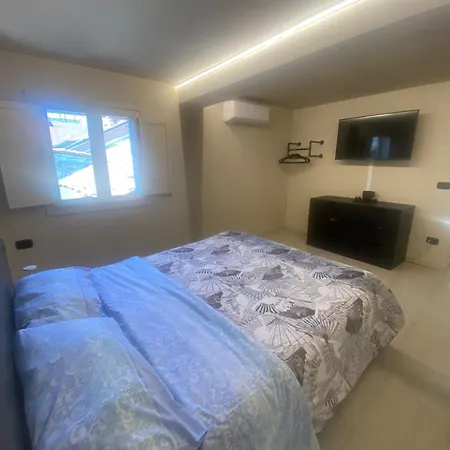 公寓 Little Loft On Roofs 摩德纳