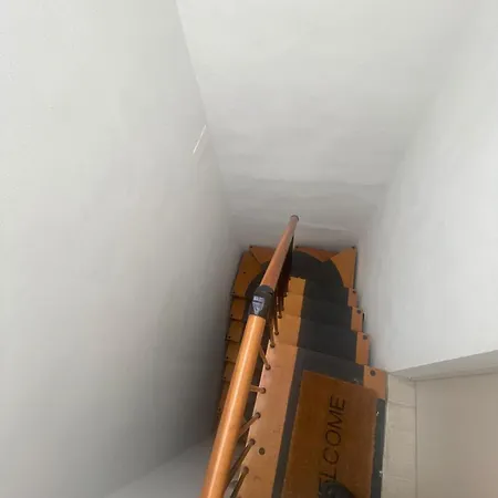 公寓 Little Loft On Roofs *