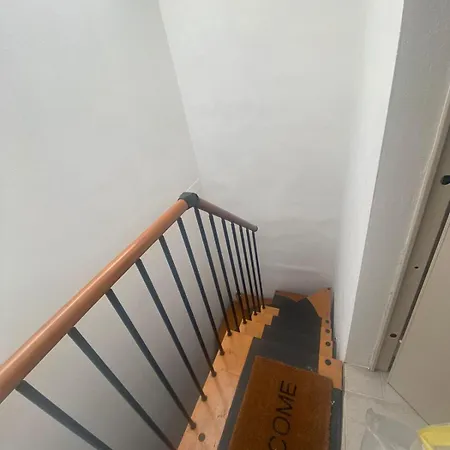 公寓 Little Loft On Roofs *